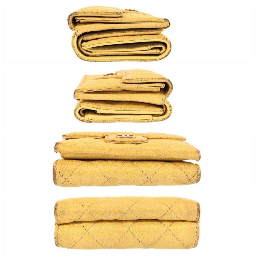 CHANEL Yellow Leather Logo Wallet - Picture 10 of 10